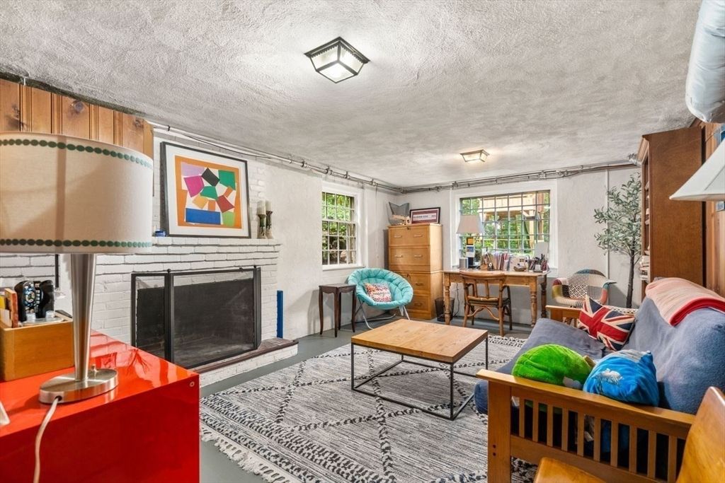 Fireplace, Interior, Living room