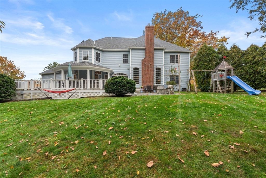 Backyard, Exterior, Playground