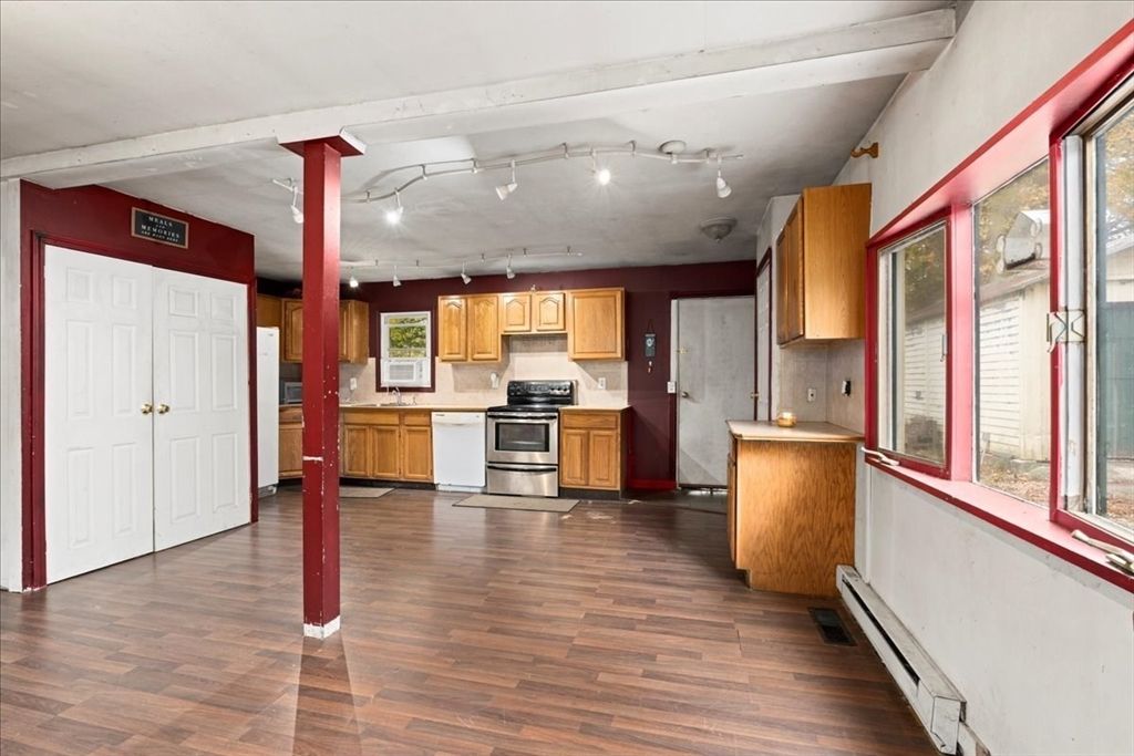 Interior, Kitchen, Stainless Steel Appliances, Wood Texture Flooring
