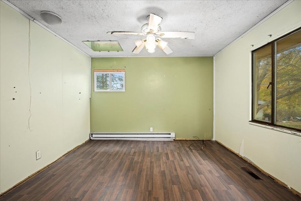 Empty room, Interior, Wood Texture Flooring