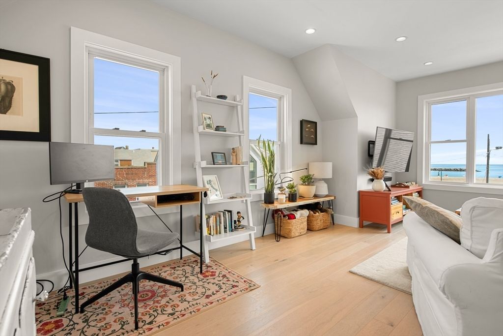 Home Office, Interior, Recessed Lighting, Water, Wood Texture Flooring