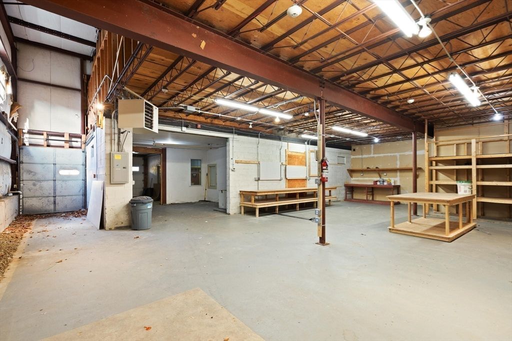 Interior, Wooden Beams