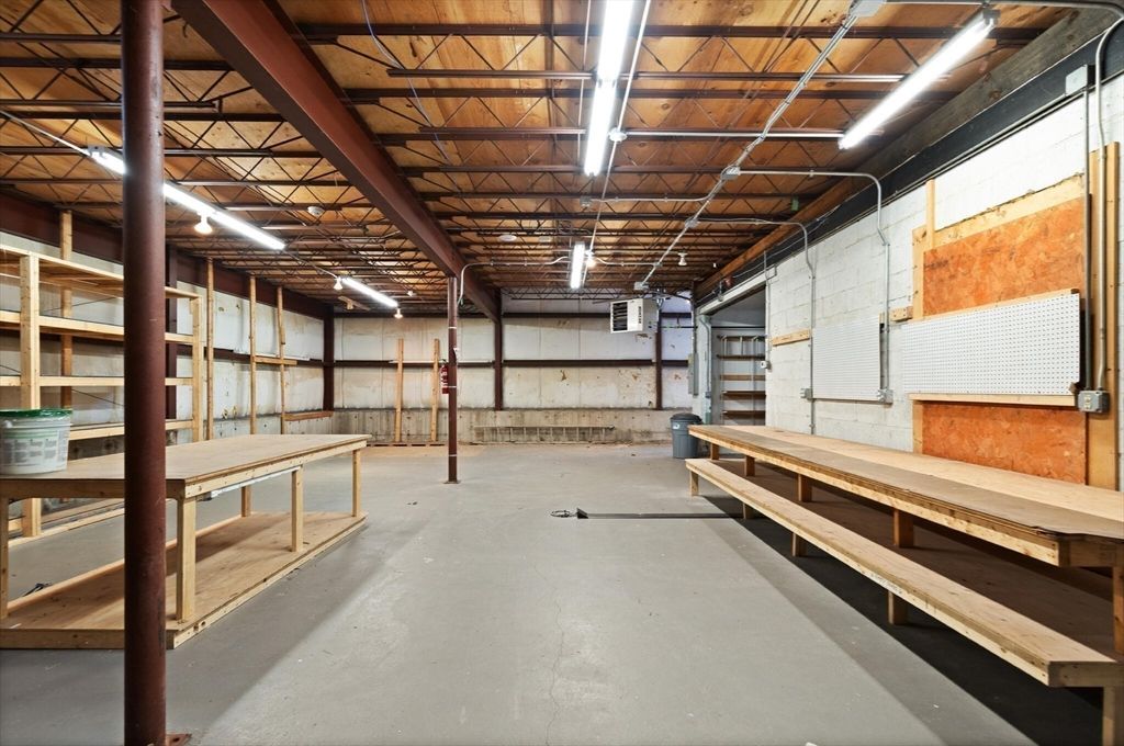 Interior, Wooden Beams