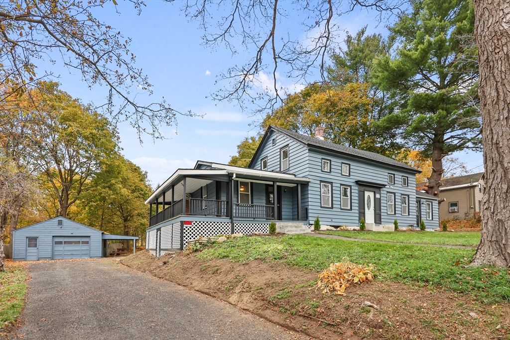 Backyard, Detached Garage, Exterior