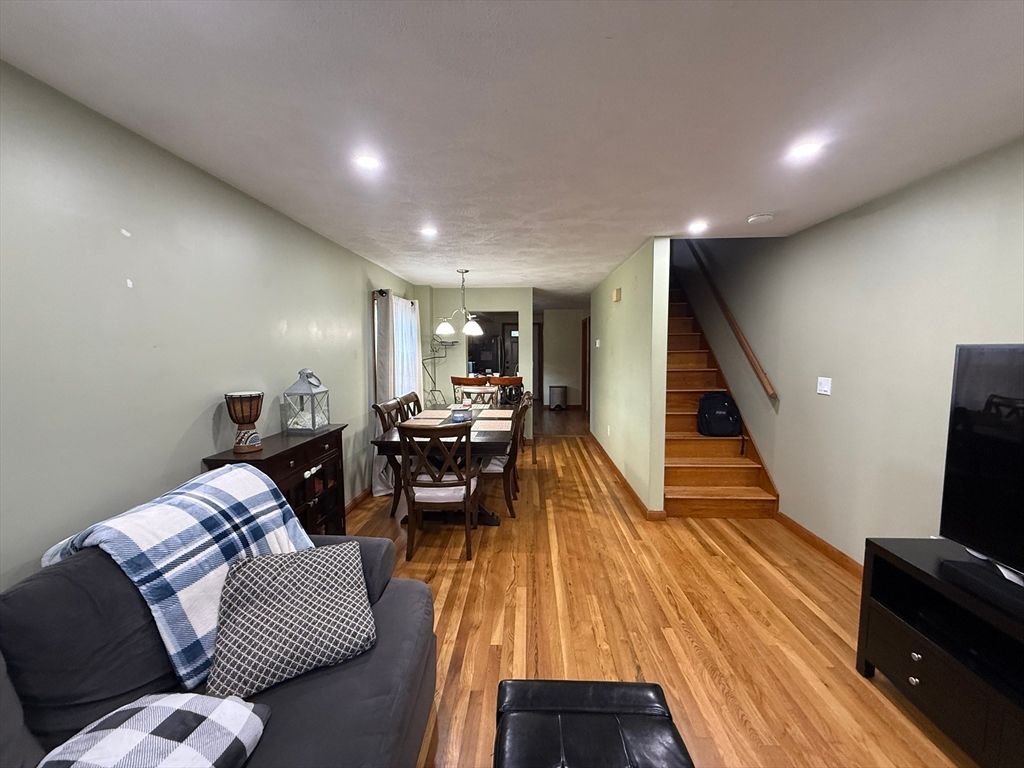 Dining room, Interior, Pendant Lights, Recessed Lighting, Wood Texture Flooring