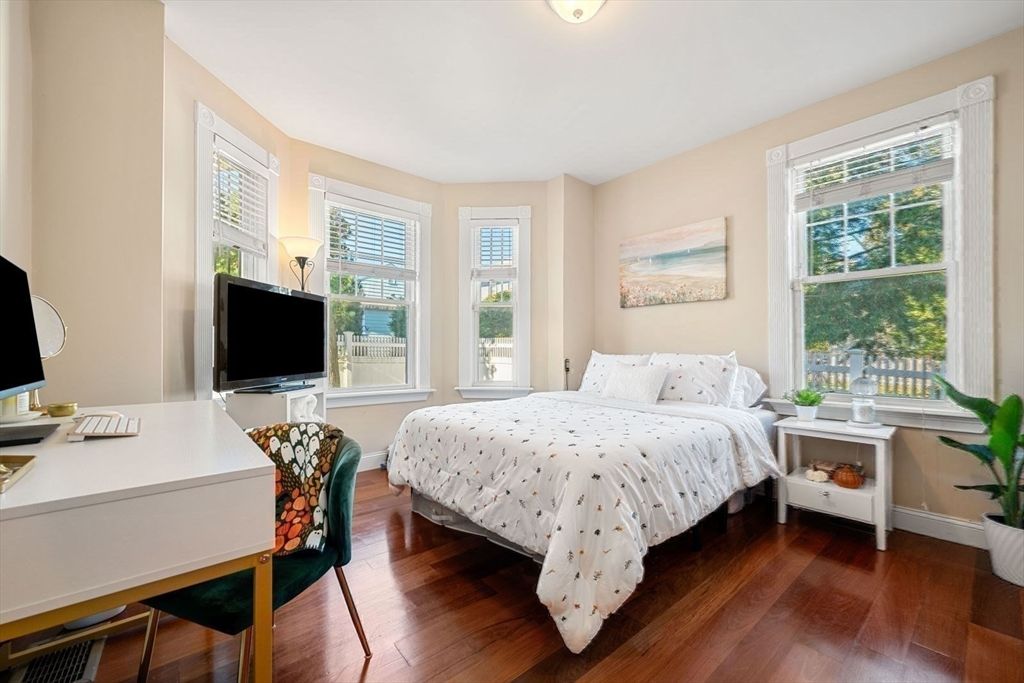 Bedroom, Interior, Wood Texture Flooring