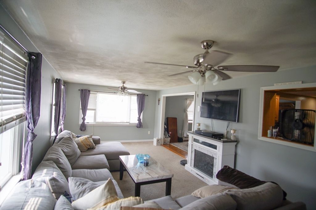 Fireplace, Interior, Living room