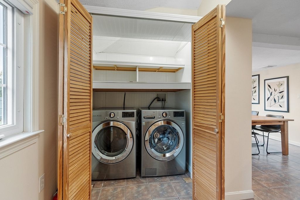 Interior, Utility Closets, Washer