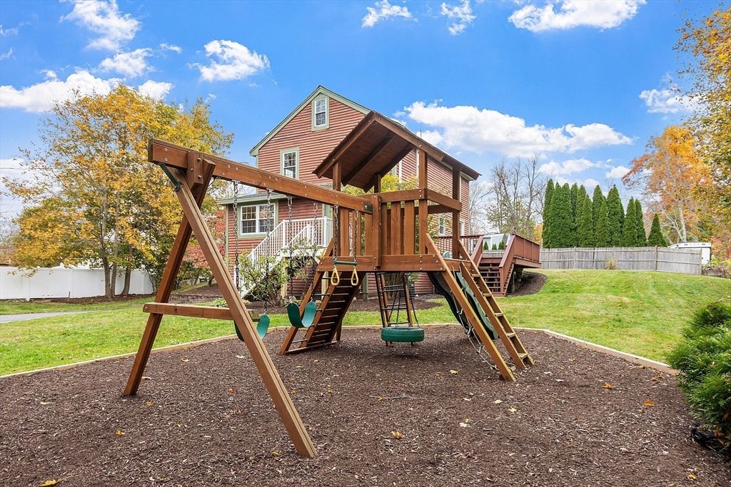 Backyard, Exterior, Playground