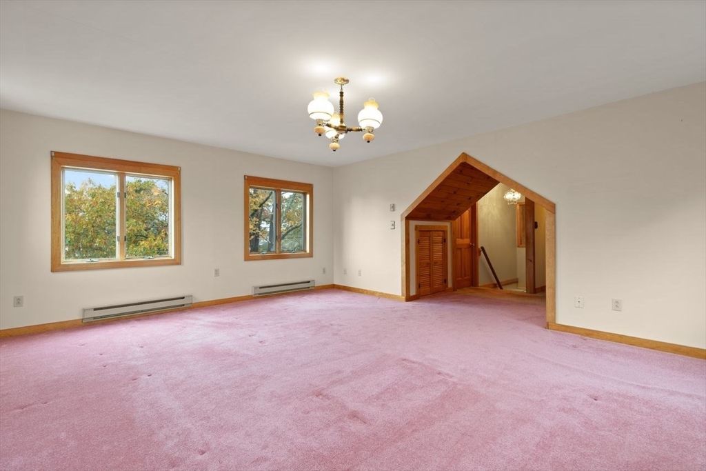 Chandelier, Empty room, Interior