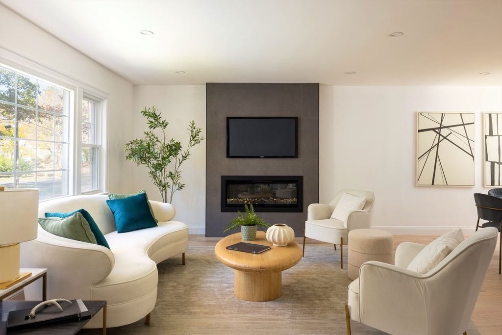 Fireplace, Interior, Living room, Recessed Lighting, Wood Texture Flooring