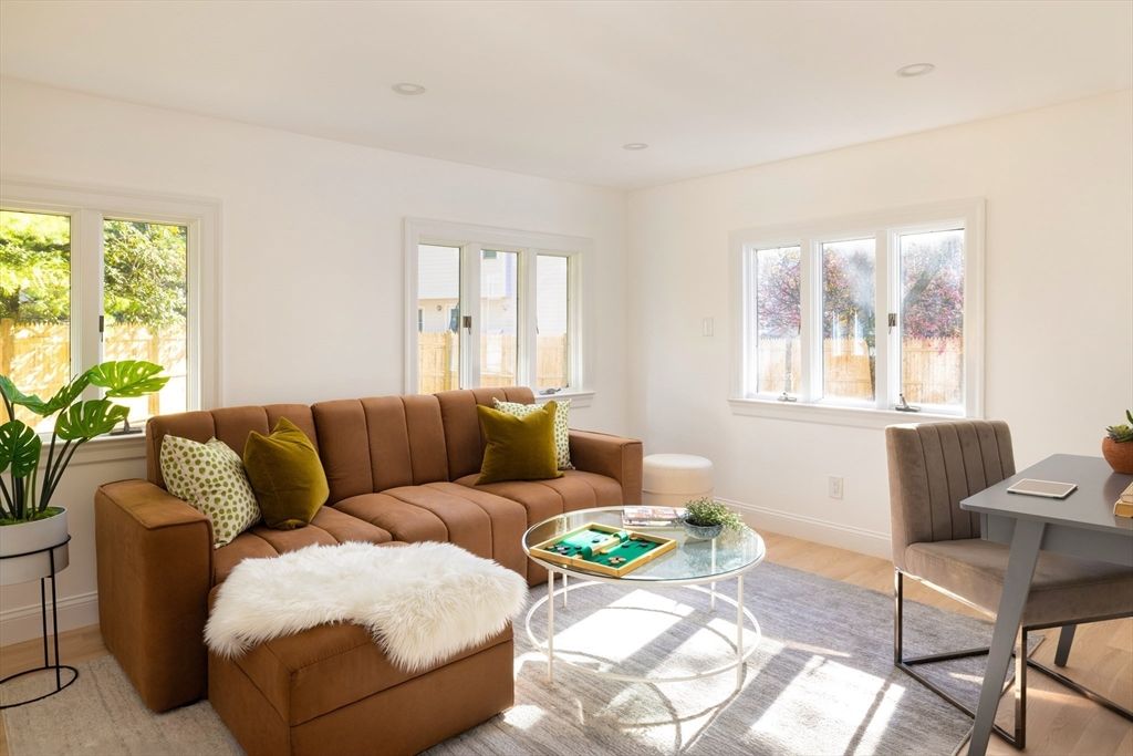 Home Office, Interior, Living room, Recessed Lighting, Wood Texture Flooring