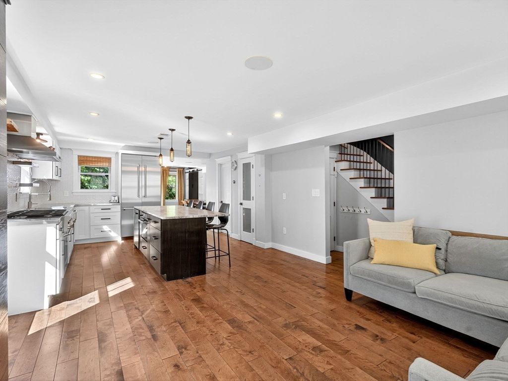 Interior, Kitchen, Pendant Lights, Recessed Lighting, Wood Texture Flooring