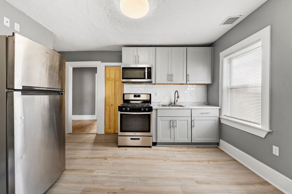 Interior, Kitchen, Stainless Steel Appliances, Wood Texture Flooring