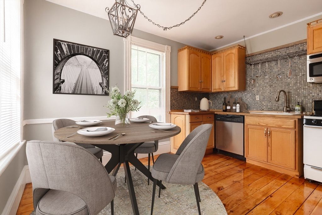 Dining room, Interior, Kitchen, Recessed Lighting, Stone Walls, Wood Texture Flooring
