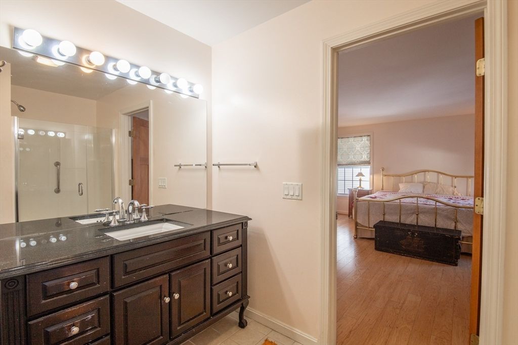 Bathroom, Bedroom, Dual Sink Vanities, Interior, Wood Texture Flooring