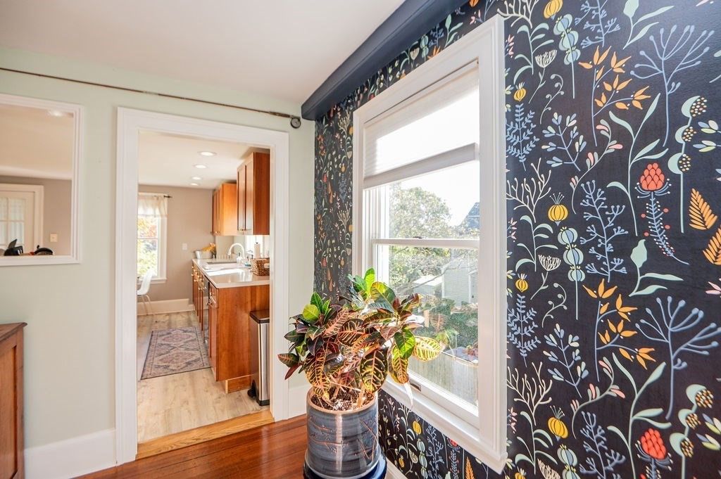 Bathroom, Interior, Recessed Lighting, Wood Texture Flooring