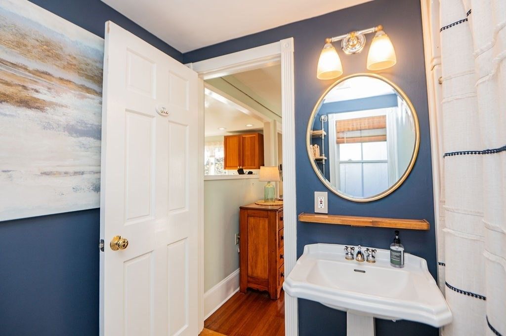 Bathroom, Interior, Wood Texture Flooring