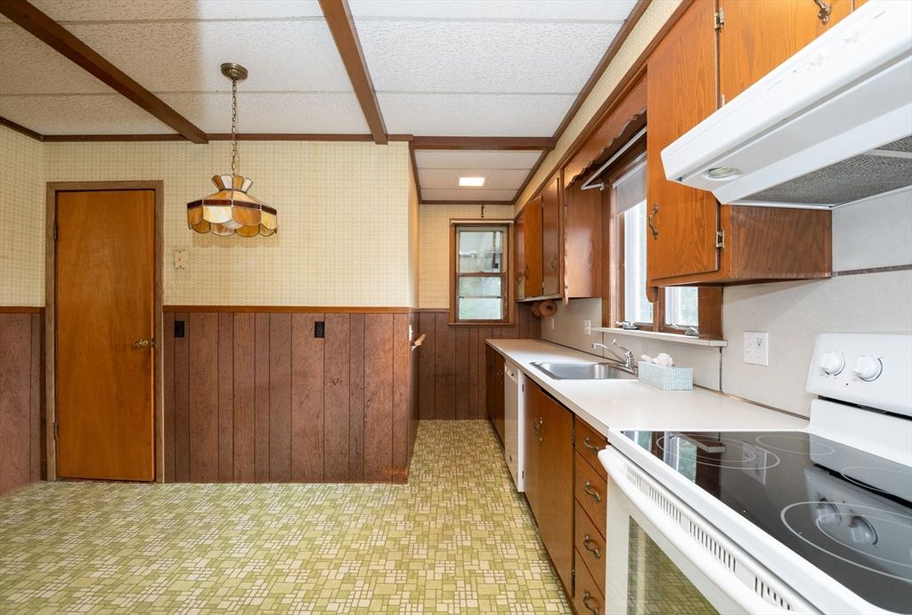 Interior, Kitchen, Pendant Lights
