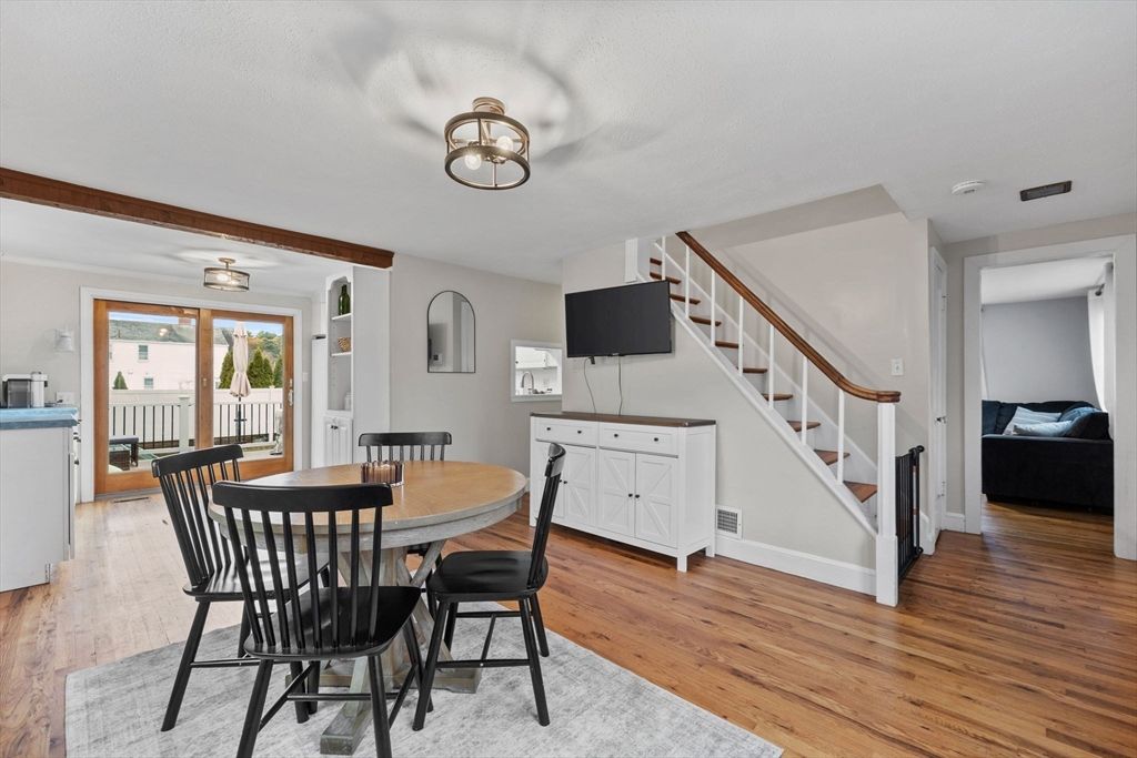 Dining room, Interior, Wood Texture Flooring