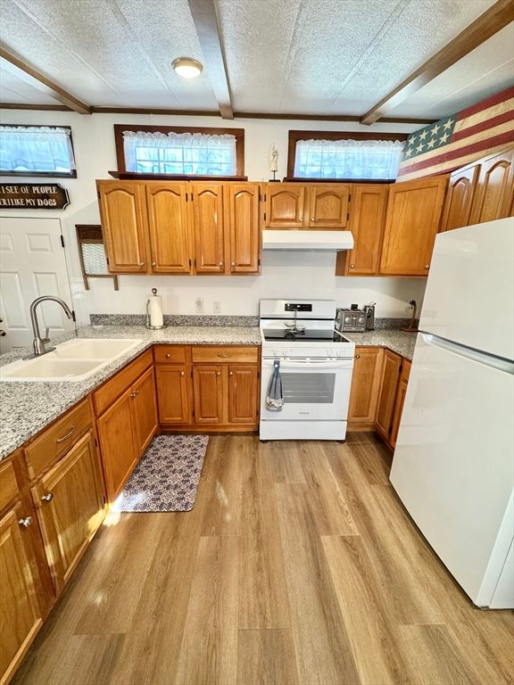 Interior, Kitchen, Wood Texture Flooring