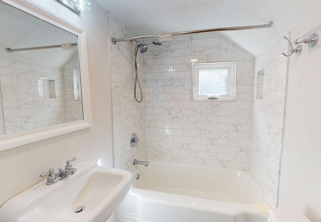 Bathroom, Interior, Marble Walls