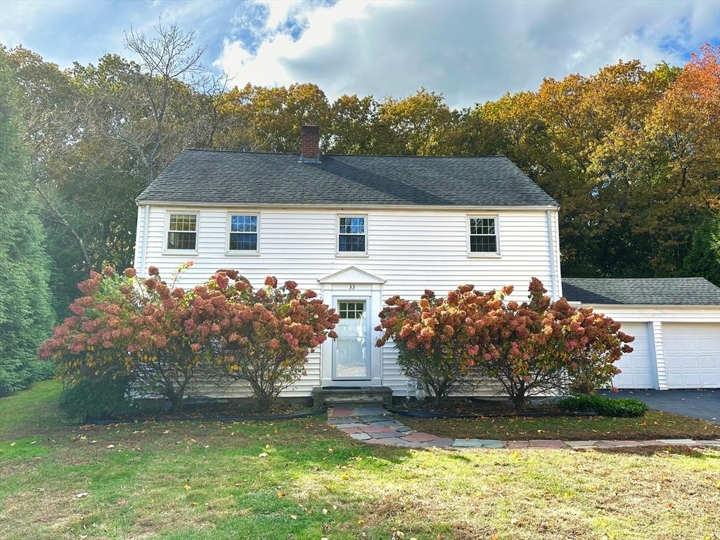 Backyard, Detached Garage, Exterior