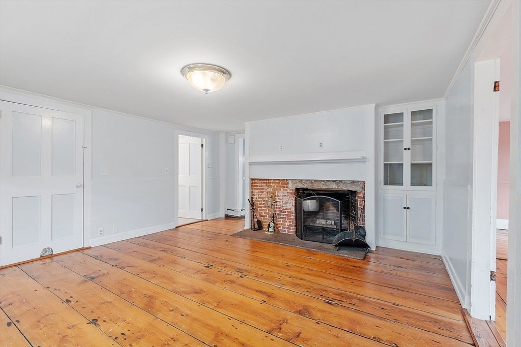 Empty room, Fireplace, Interior, Wood Texture Flooring