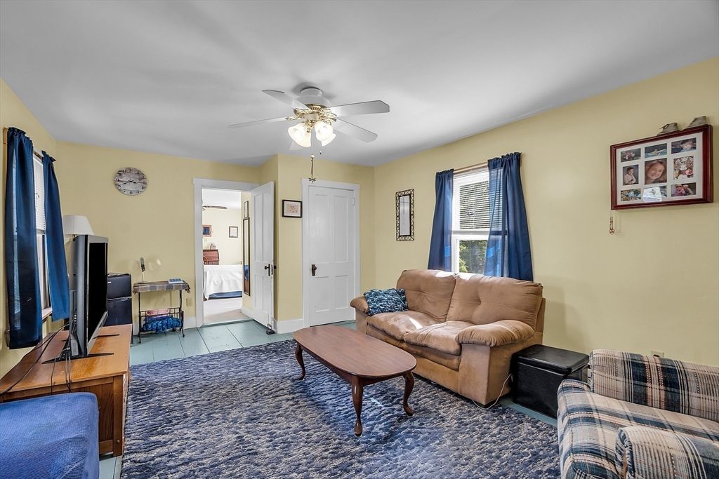 Interior, Living room