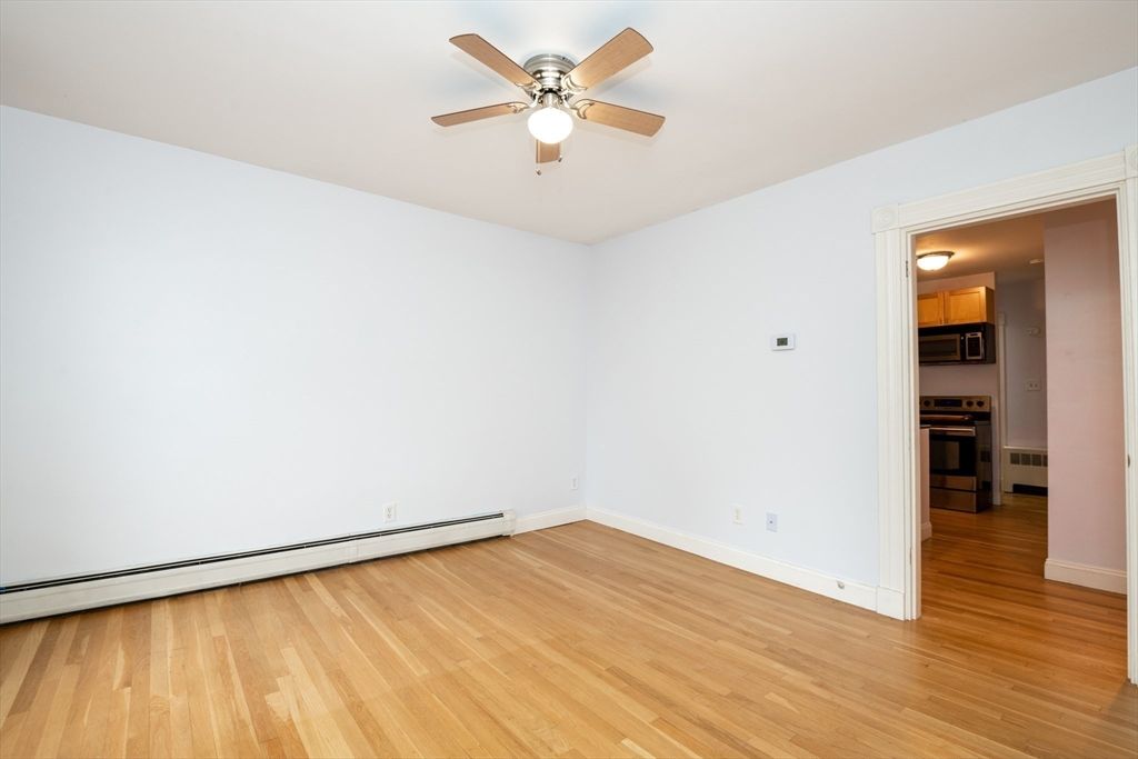 Empty room, Interior, Kitchen, Wood Texture Flooring