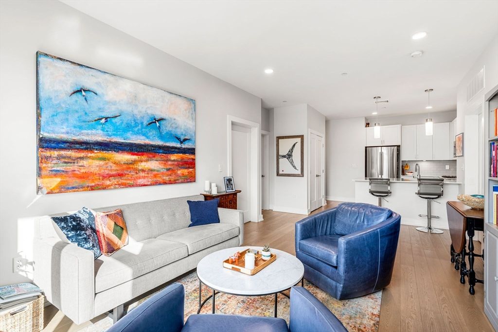 Interior, Kitchen, Living room, Pendant Lights, Recessed Lighting, Stainless Steel Appliances, Wood Texture Flooring