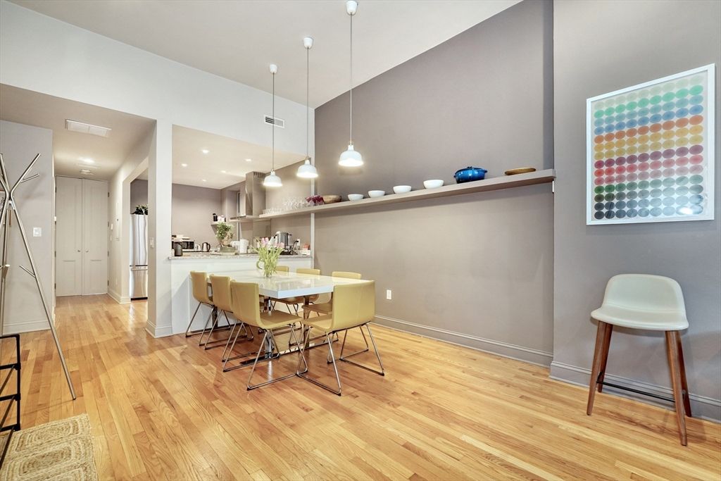 Dining room, Interior, Kitchen, Pendant Lights, Recessed Lighting, Wood Texture Flooring