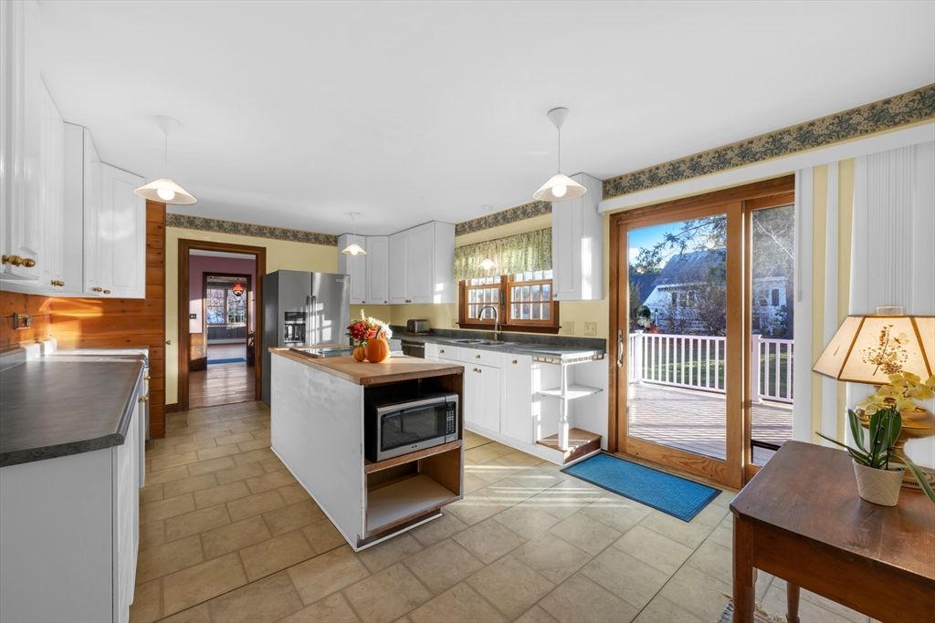 Interior, Kitchen, Pendant Lights