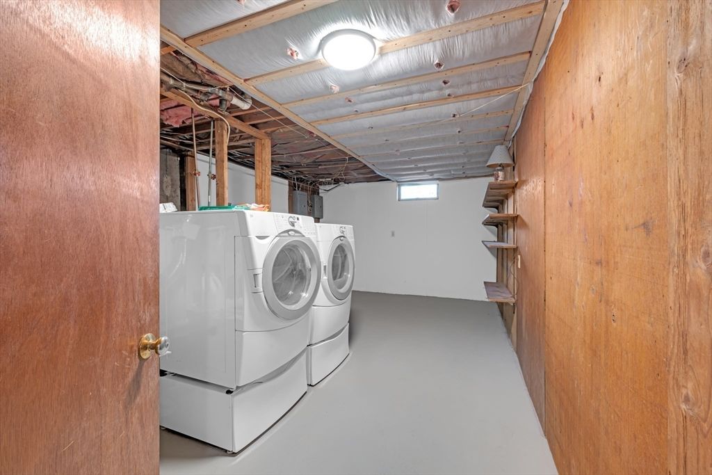 Interior, Utility Closets, Washer