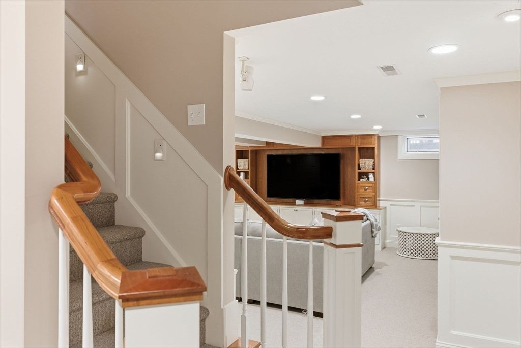 Interior, Recessed Lighting