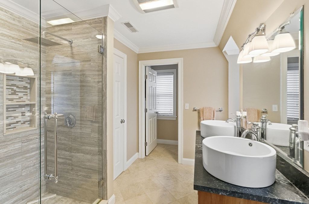 Bathroom, Free Standing Baths, Glass Shower, Interior