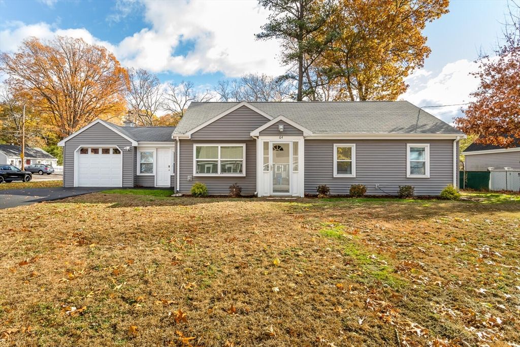 Attached, Backyard, Detached Garage, Exterior, Facade, Cape Cod