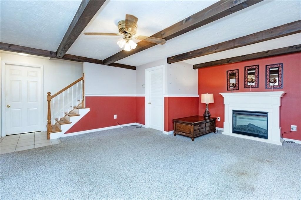 Empty room, Fireplace, Interior, Wooden Beams