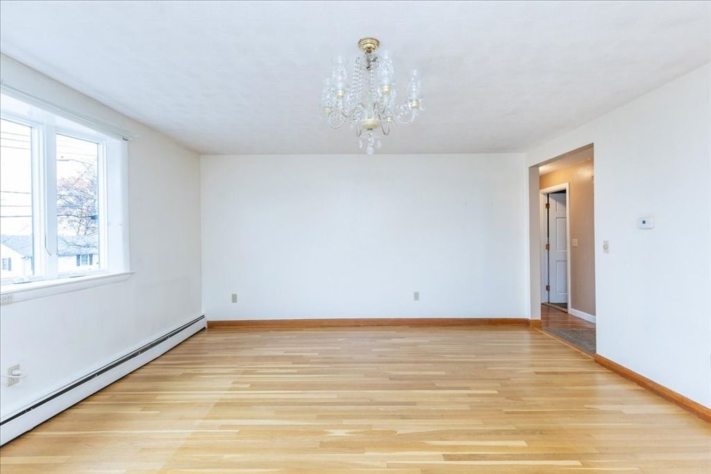 Chandelier, Empty room, Interior, Wood Texture Flooring