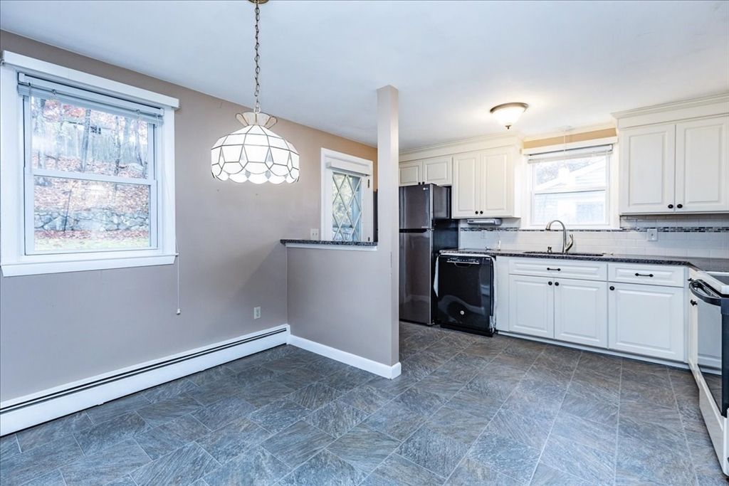Interior, Kitchen, Pendant Lights