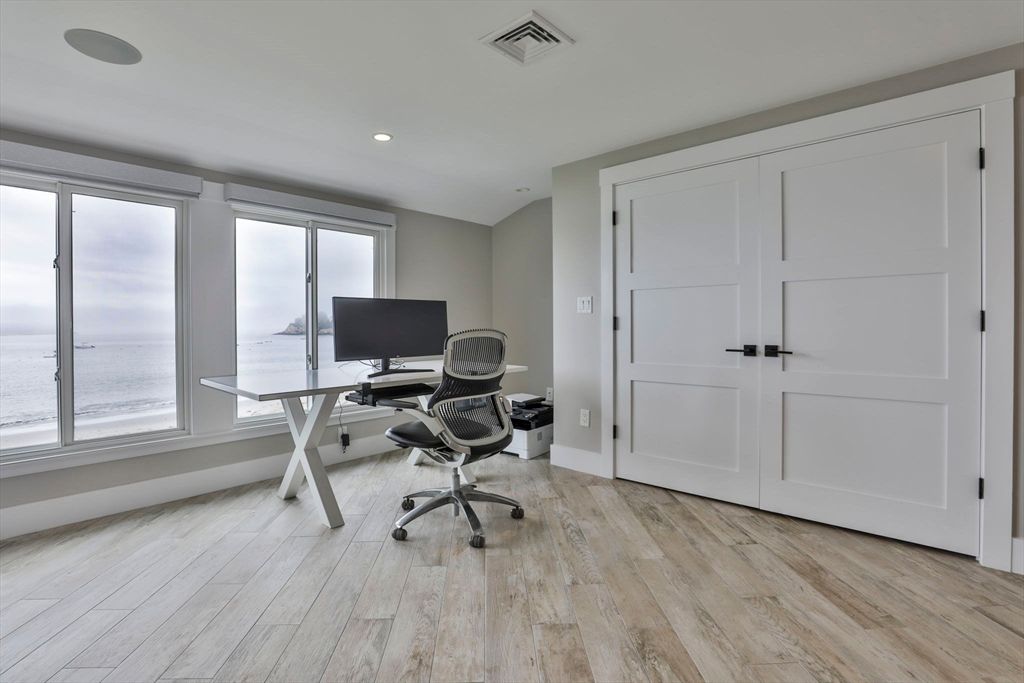 Home Office, Interior, Recessed Lighting, Water, Wood Texture Flooring
