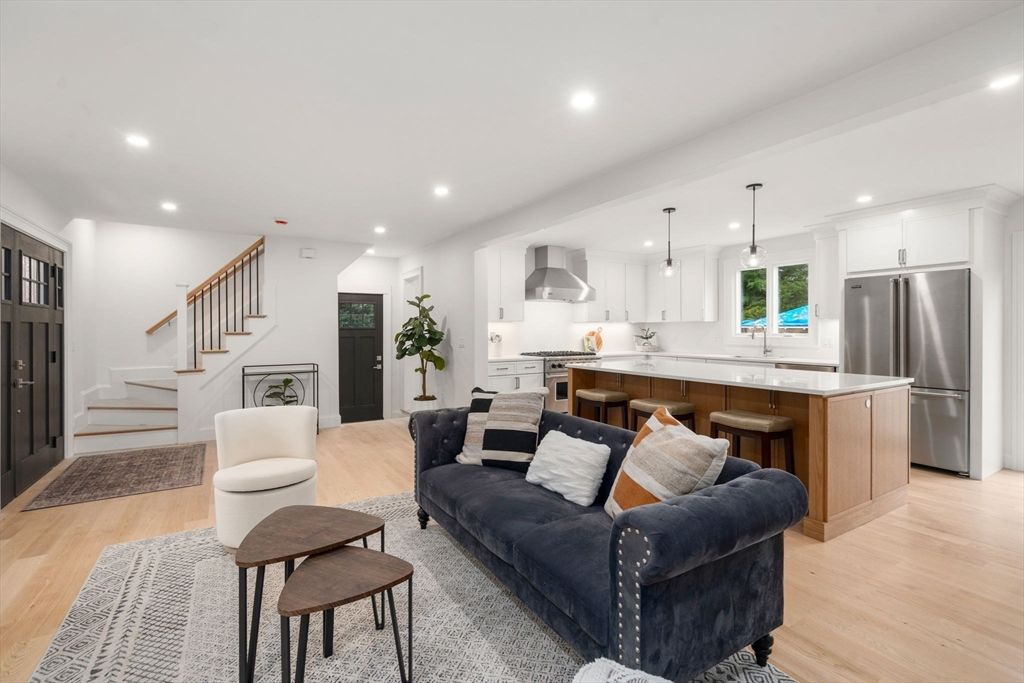 Interior, Kitchen, Living room, Pendant Lights, Recessed Lighting, Stainless Steel Appliances, Wood Texture Flooring