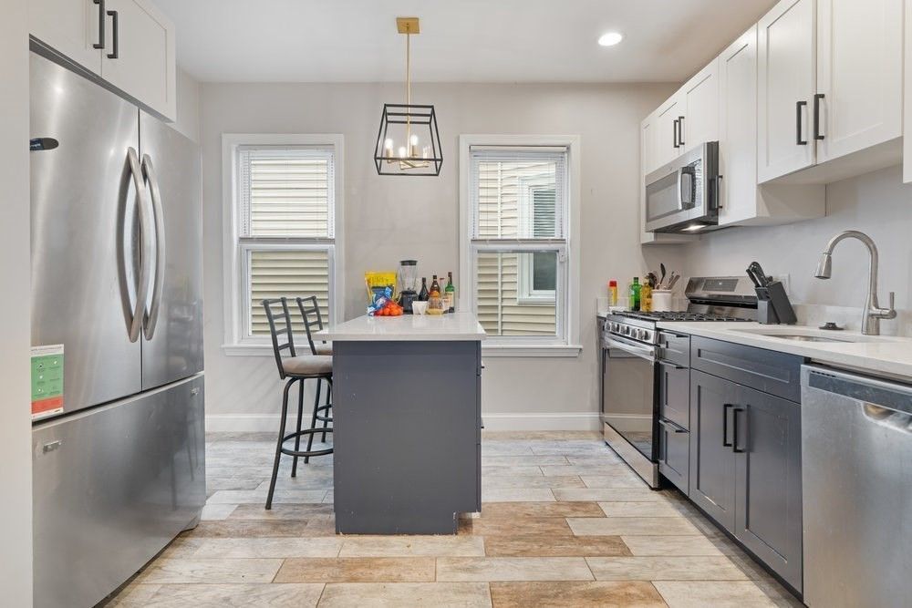 Interior, Kitchen, Pendant Lights, Recessed Lighting, Stainless Steel Appliances