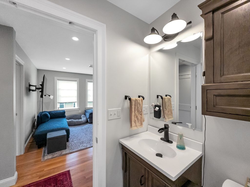 Bathroom, Interior, Recessed Lighting, Wood Texture Flooring