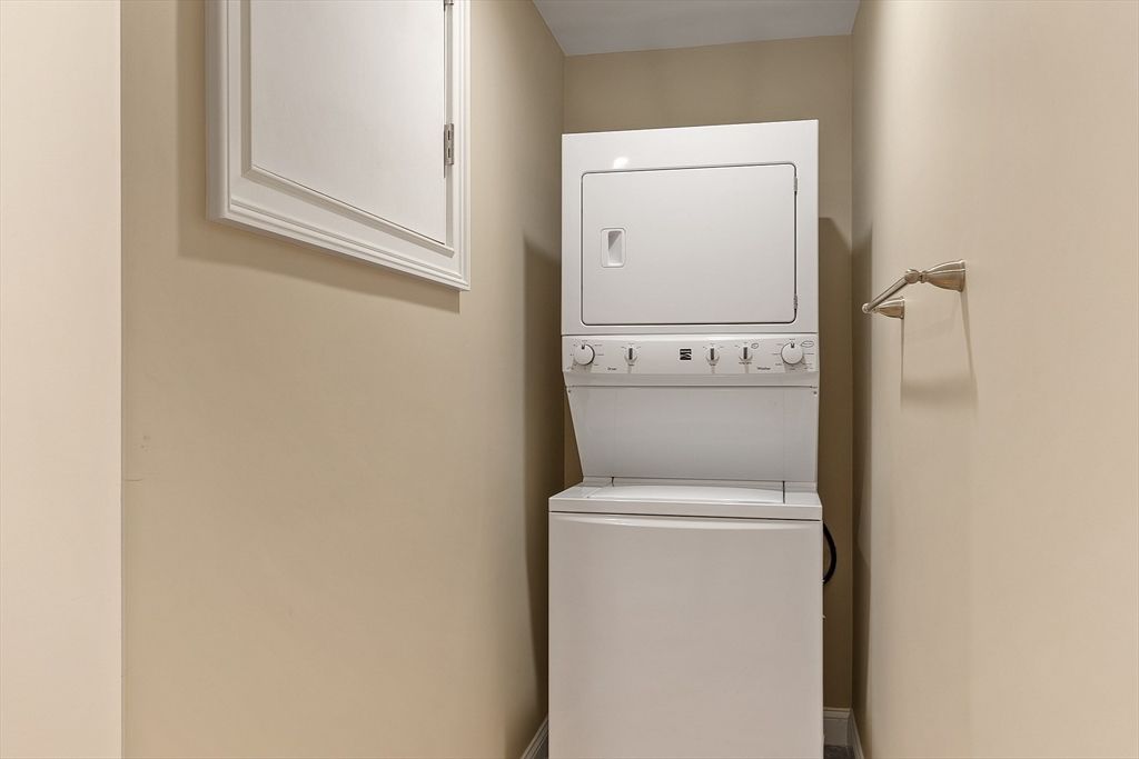 Interior, Utility Closets, Washer