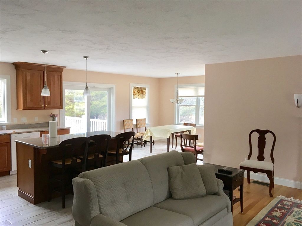 Dining room, Interior, Kitchen, Living room, Pendant Lights, Wood Texture Flooring
