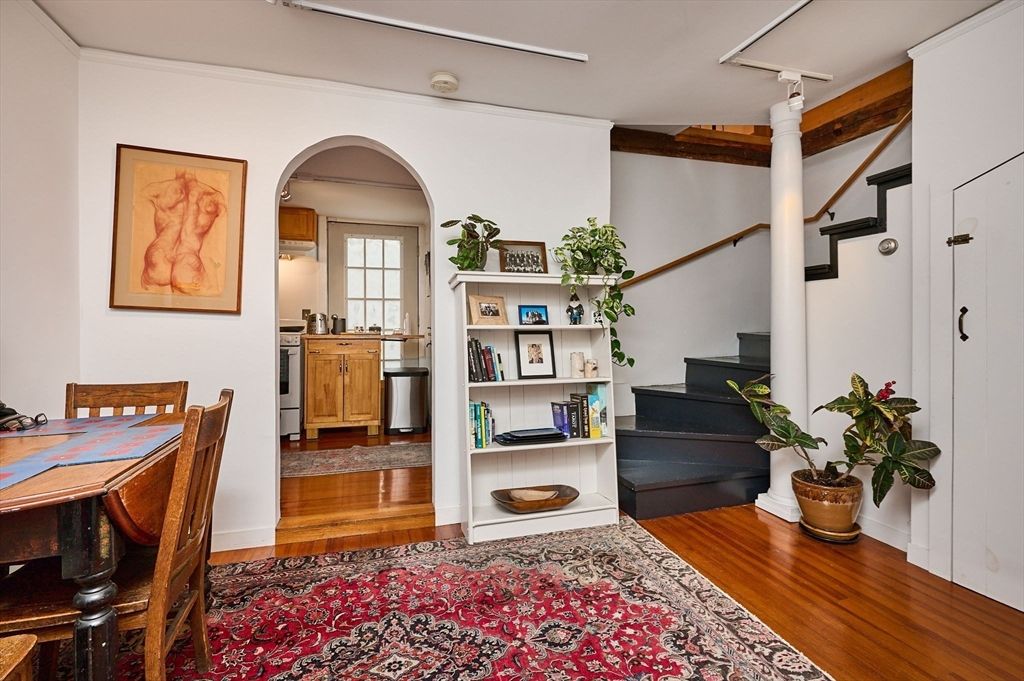 Dining room, Interior, Wood Texture Flooring