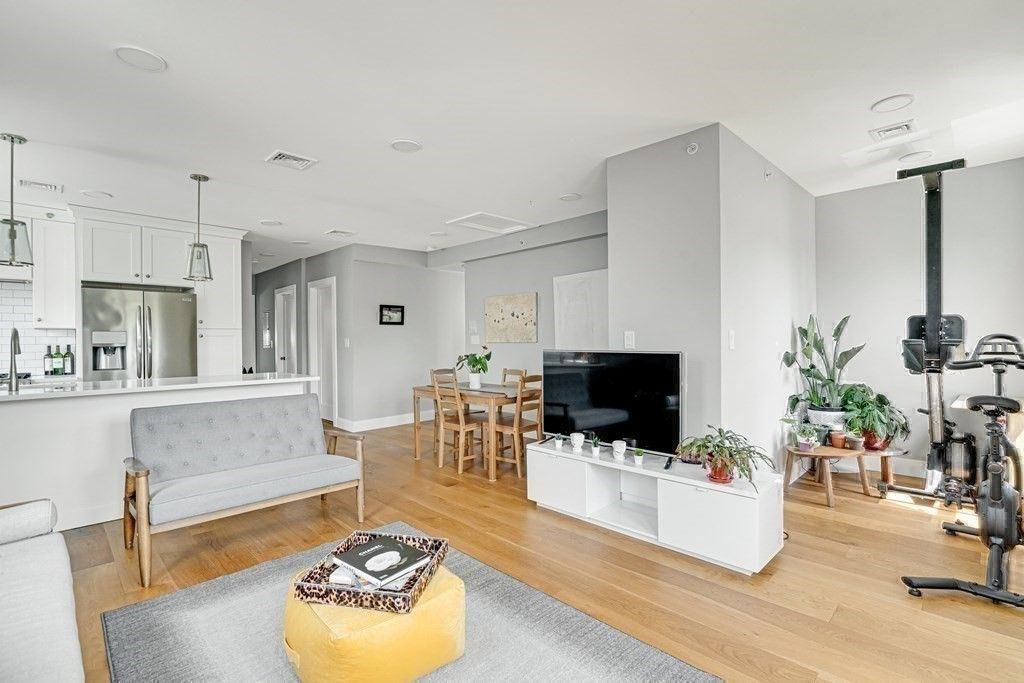 Dining room, Fitness Equipment, Interior, Kitchen, Pendant Lights, Recessed Lighting, Stainless Steel Appliances, Wood Texture Flooring