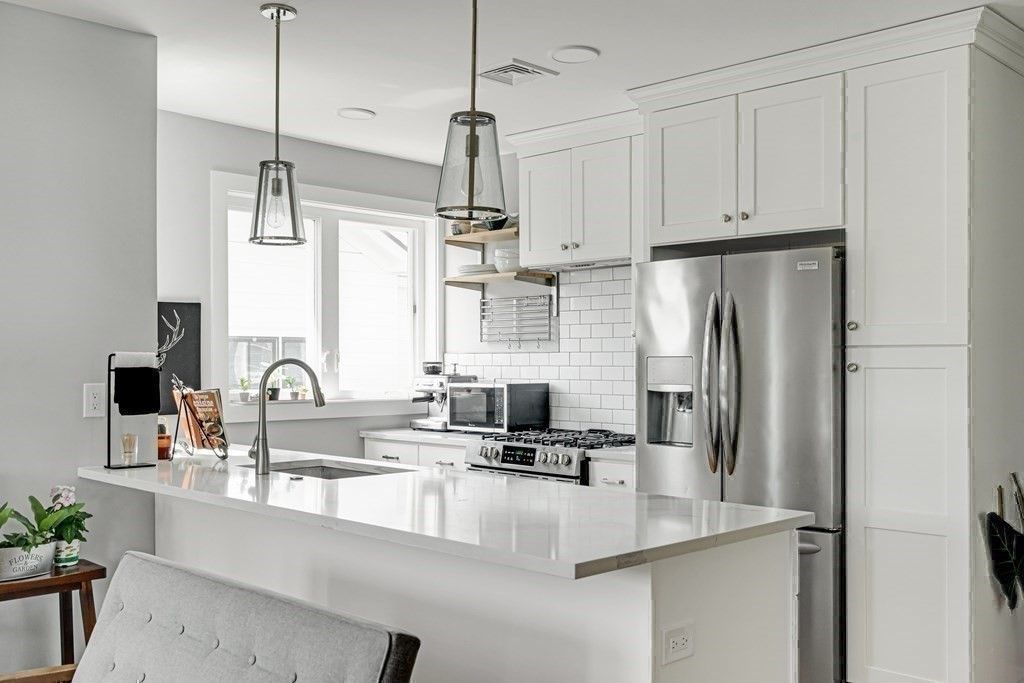 Interior, Kitchen, Pendant Lights, Recessed Lighting, Stainless Steel Appliances