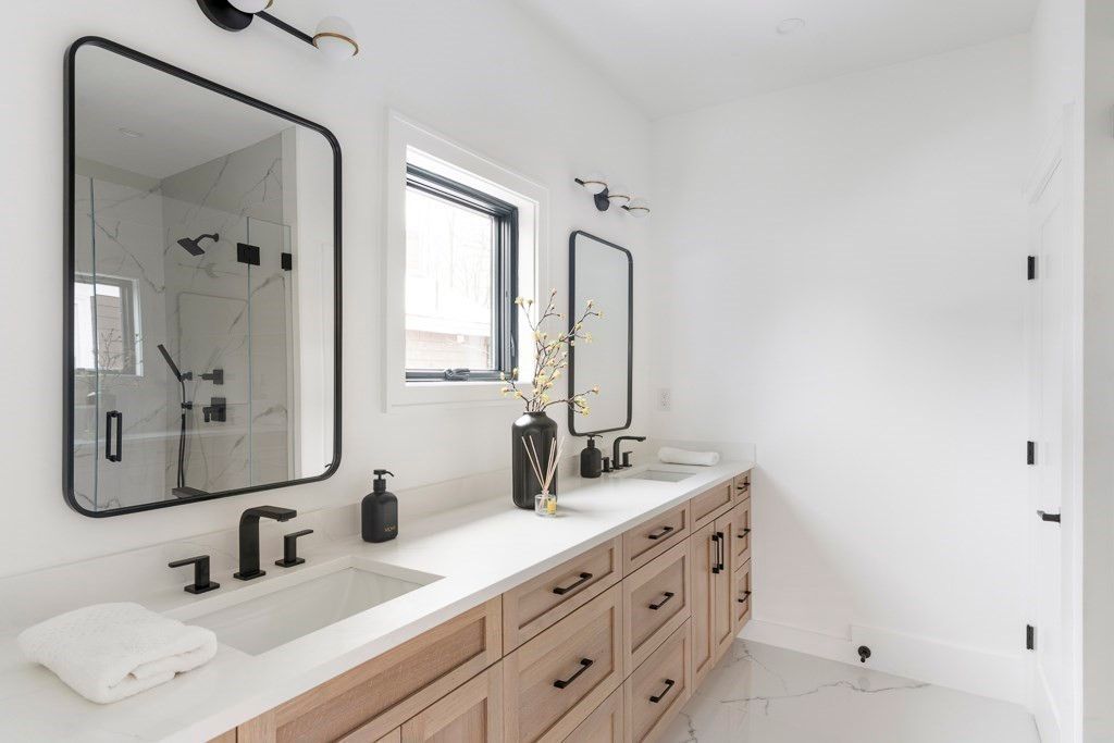 Bathroom, Dual Sink Vanities, Interior, Marble, Marble Walls